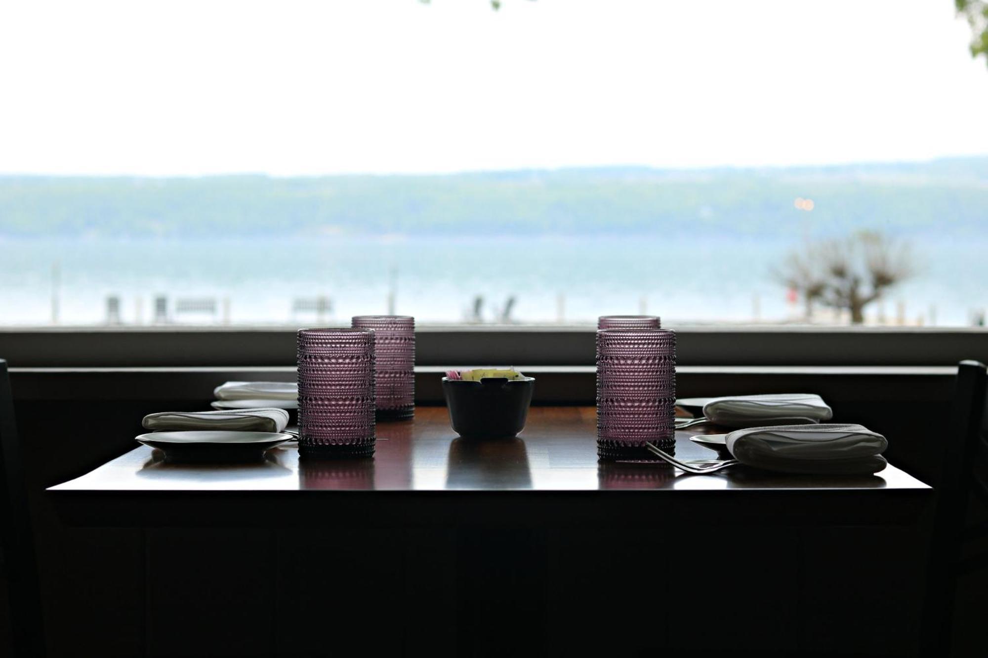 Plum Point Lodge Himrod 외부 사진